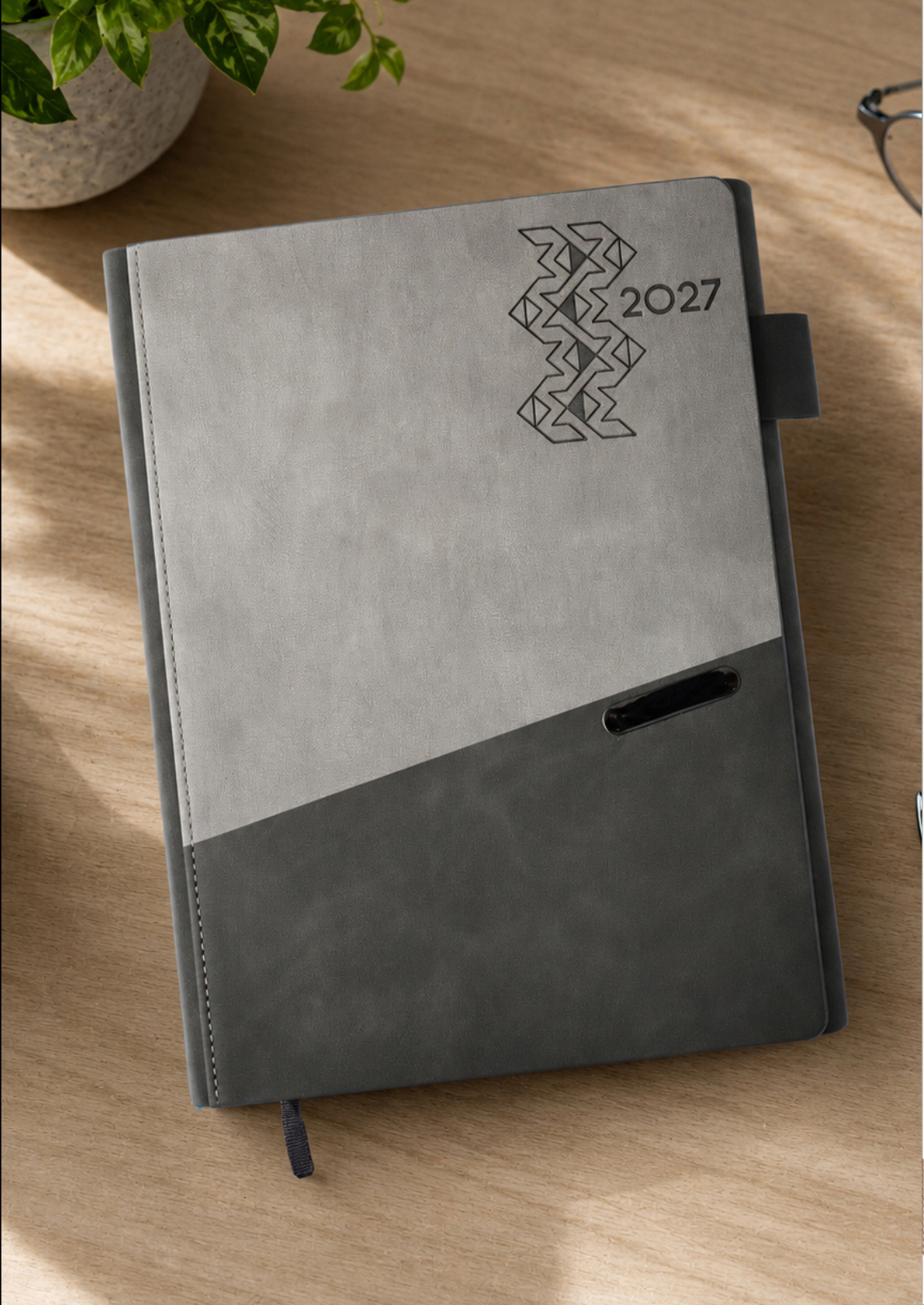 V-508 Slate Silver & Charcoal Dual-Tone Executive Diary